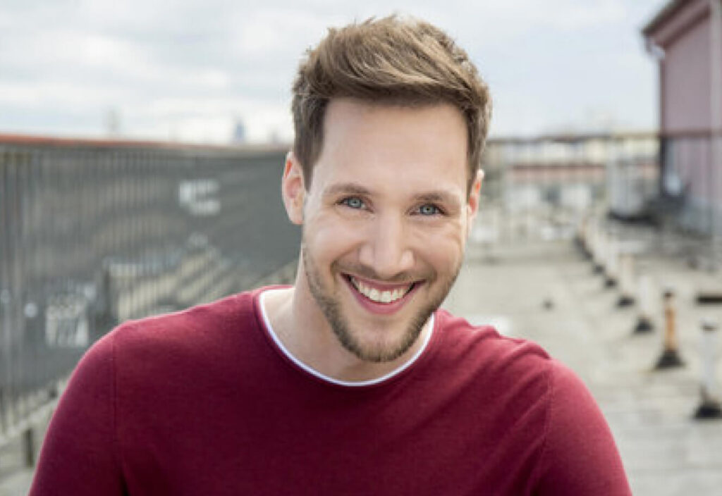 Sven Kroll Familienstand: Ist der Moderator verheiratet oder Single? sven kroll familienstand